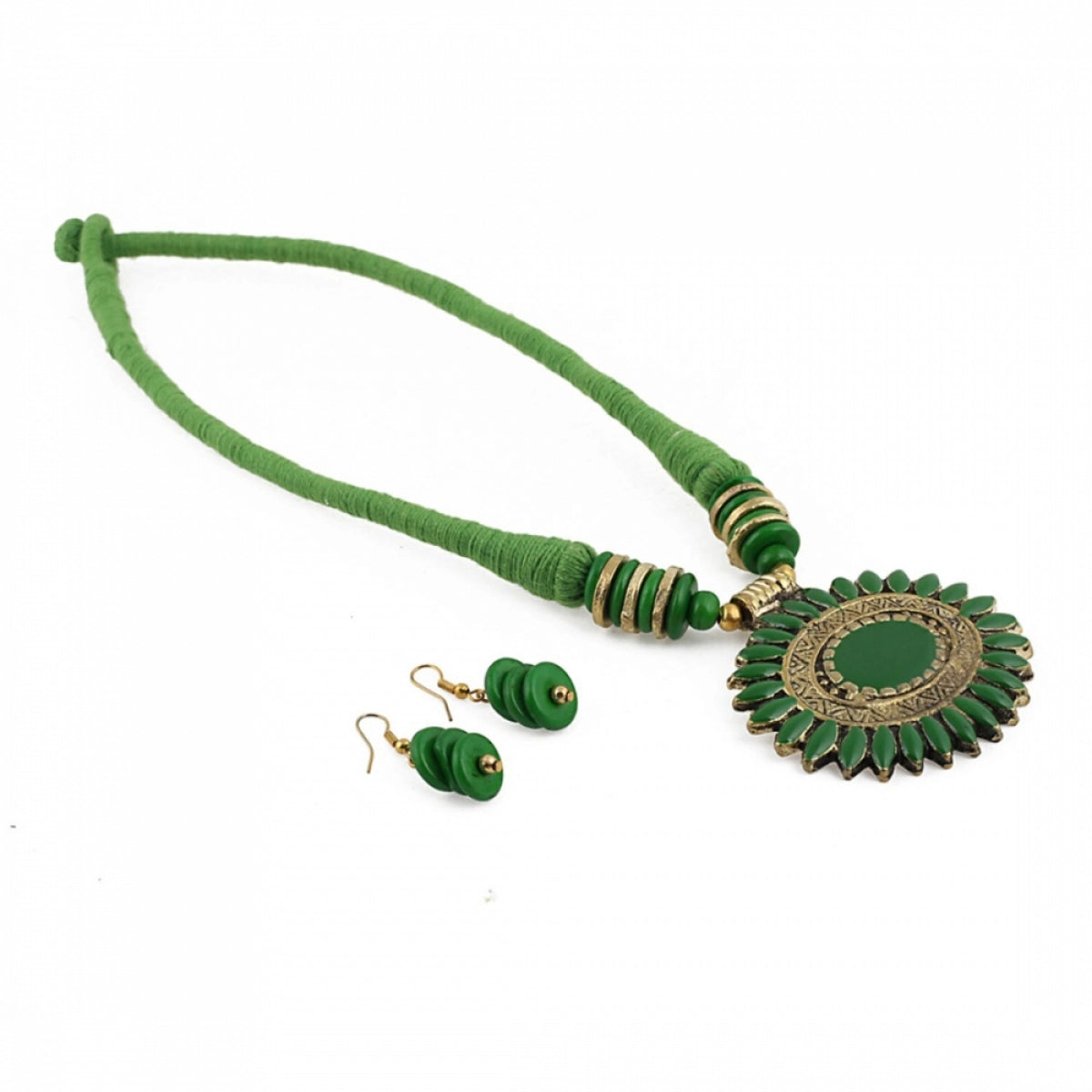 Women's Green Designer Tibetan Style Necklace Set