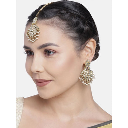 Regal Radiance: Women's Rose Gold Plated Kundan Earrings & Mangtikka Set